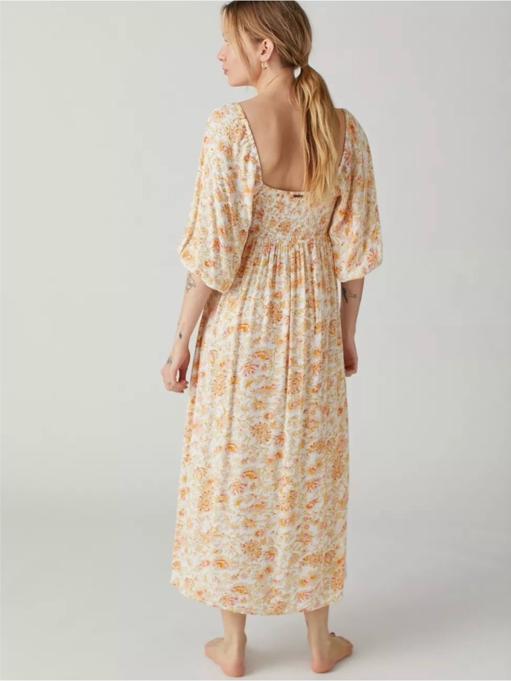 Billabong Cream Floral Puff-Sleeve Midi Dress - Picture 2 of 12